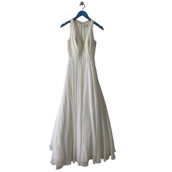 IEENA for MAC DUGGAL White Layered Tulle Chiffon Wedding Ball Gown Size 2 - Picture 16 of 16